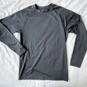Reebok Play Dry L/S Shirt - MEDIUM - Black